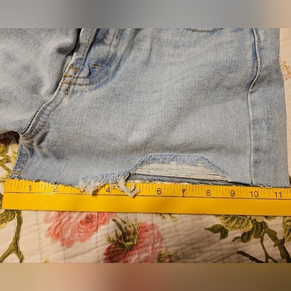 wild fable Light Blue Distressed Denim Jean Shorts - Picture 5 of 5